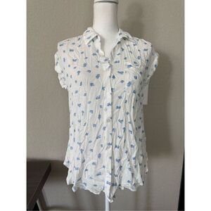 NWT Olive and Oak White Button Down Blue Flowers XS